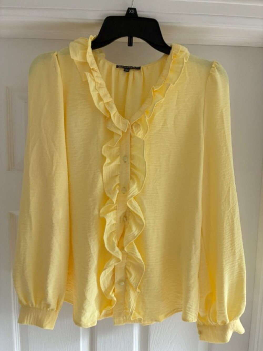 Adrianna Papell Lemon-Ruffle‎ Button Front Blouse Size S